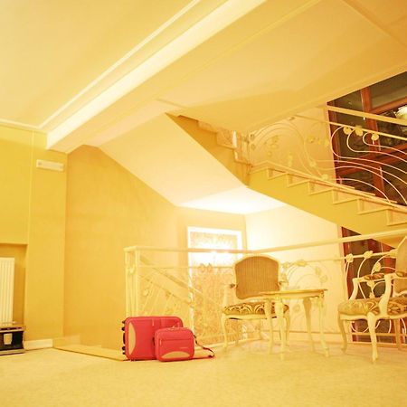 Hotel Villa Viktorija Banja Luka Ngoại thất bức ảnh