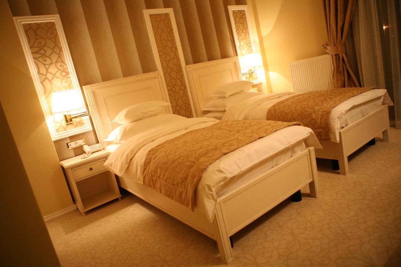 Hotel Villa Viktorija Banja Luka Ngoại thất bức ảnh