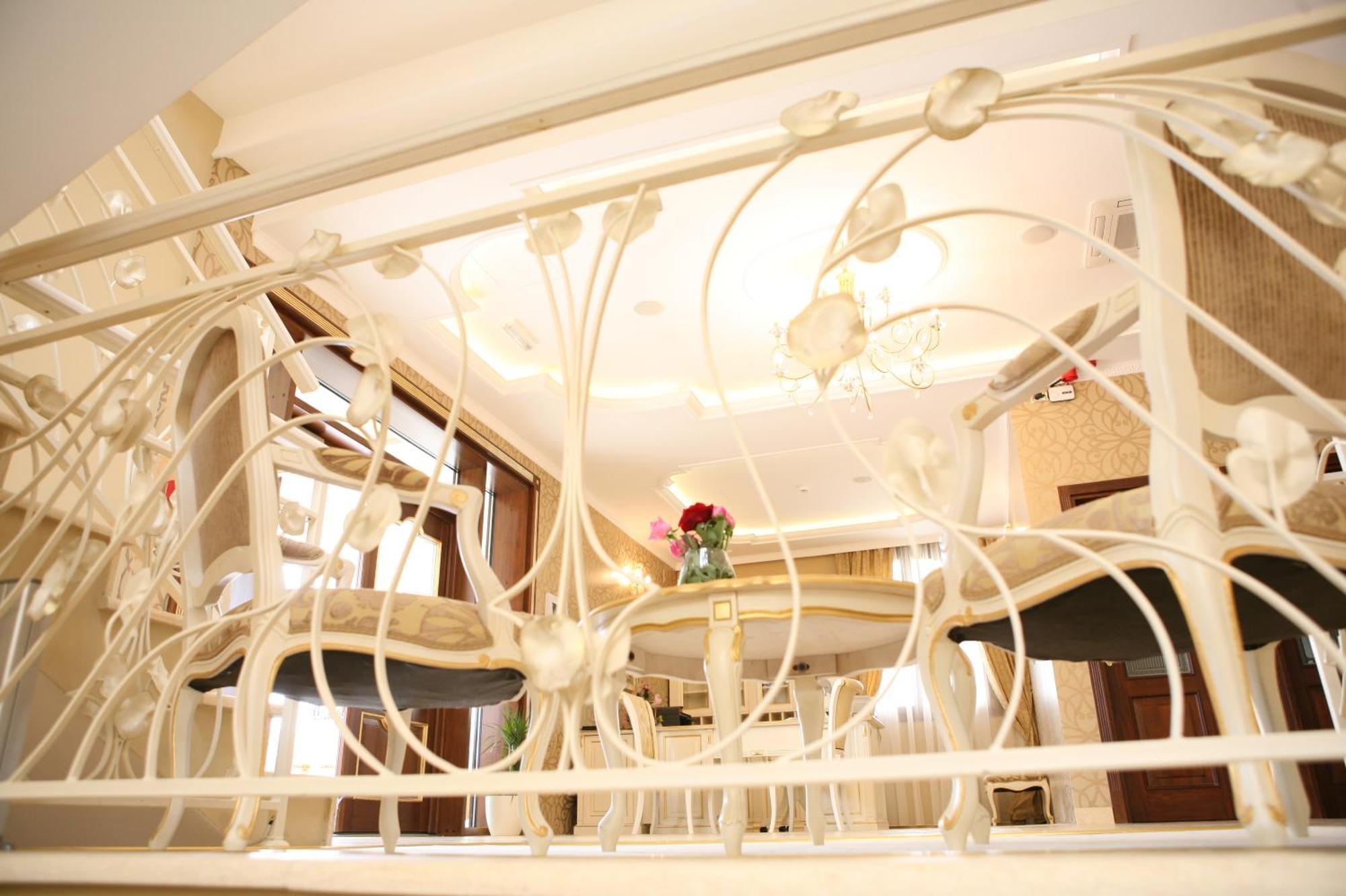 Hotel Villa Viktorija Banja Luka Ngoại thất bức ảnh