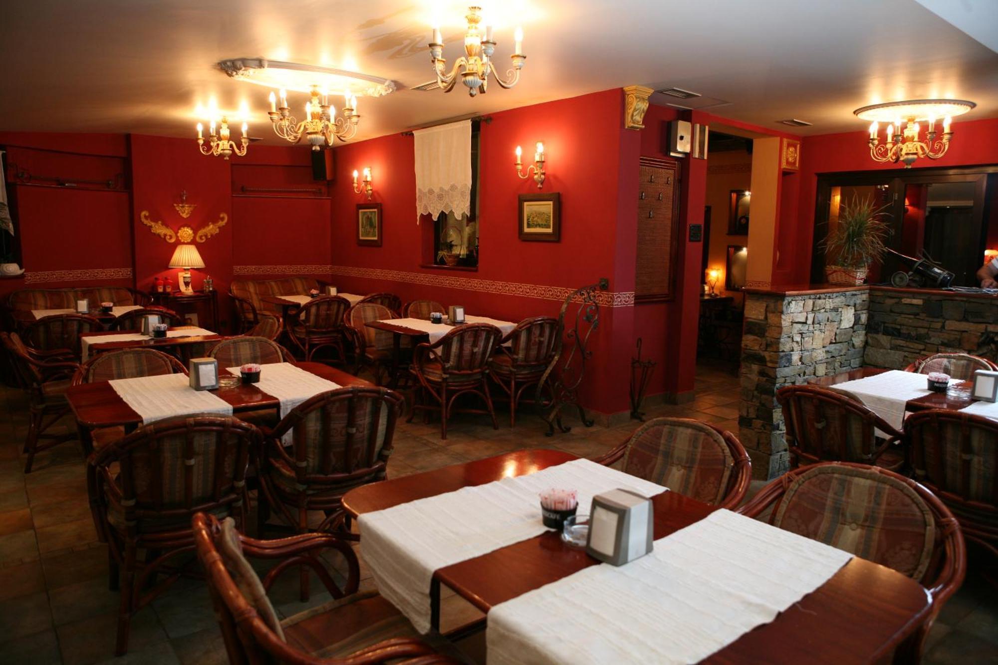 Hotel Villa Viktorija Banja Luka Ngoại thất bức ảnh
